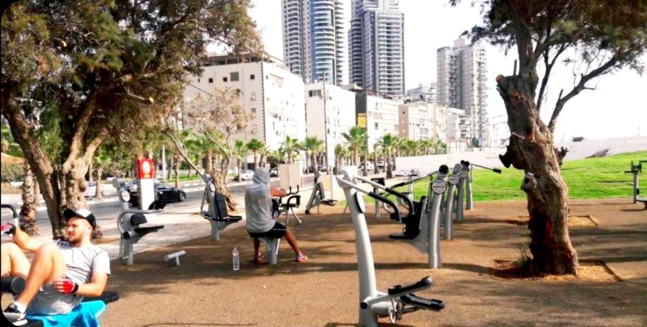 דירות דירת סטודיו מול החוף בת ים 412 מראה חיצוני תמונה