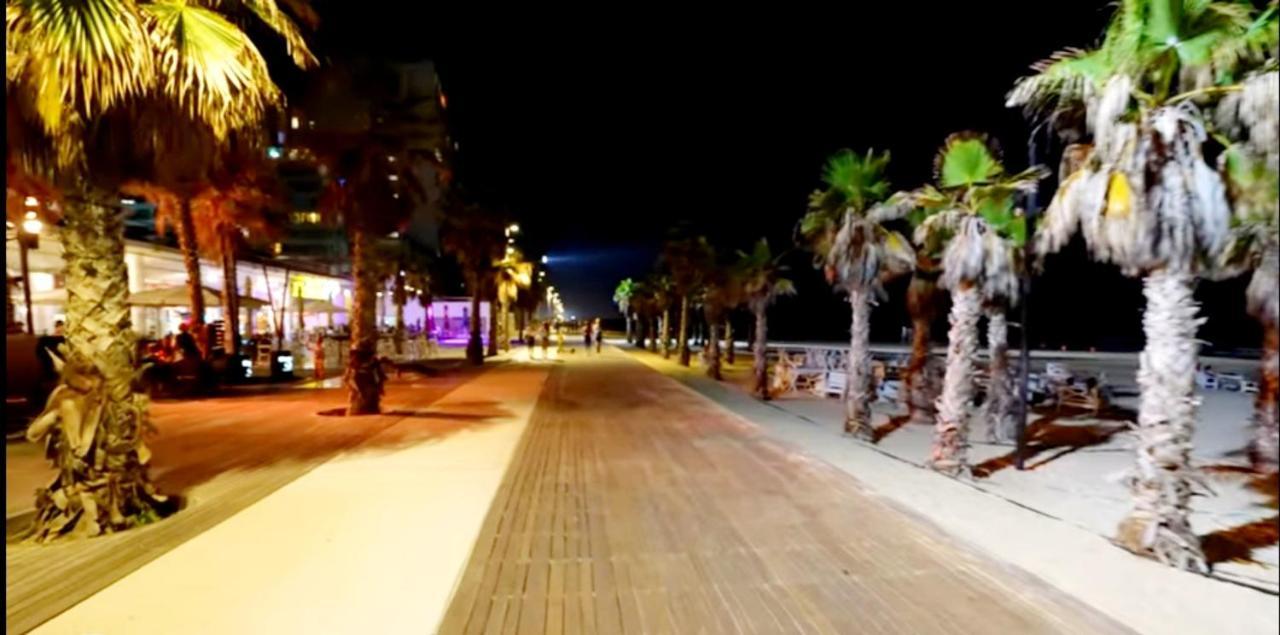 דירות דירת סטודיו מול החוף בת ים 412 מראה חיצוני תמונה