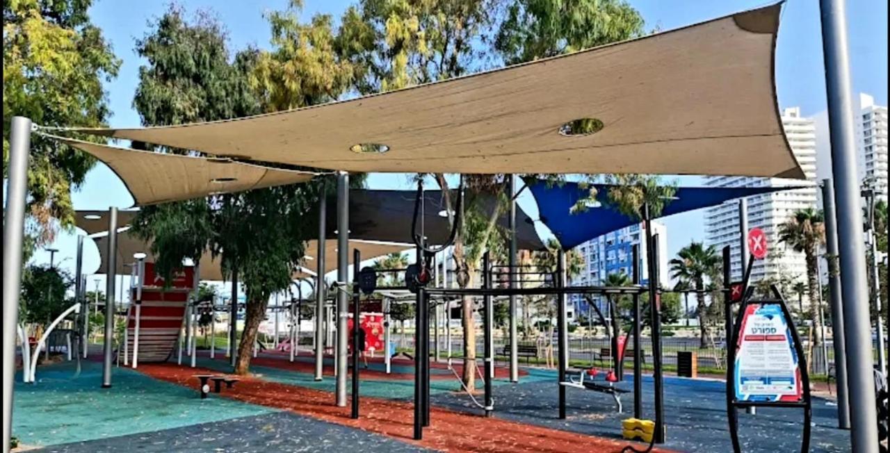 דירות דירת סטודיו מול החוף בת ים 412 מראה חיצוני תמונה